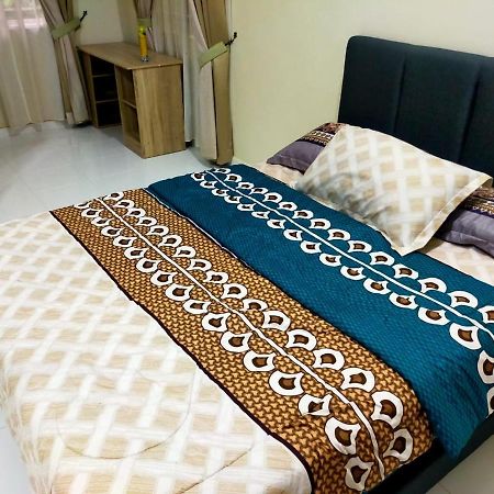 קואלה טרנגאנו Sya Al-Yahya Homestay מראה חיצוני תמונה
